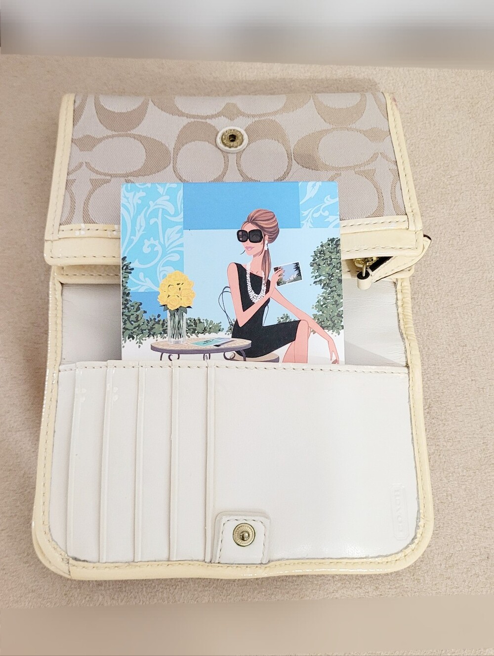 Coach Wallet - Picture 4 of 12